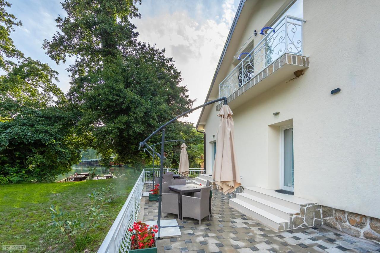 Risteski Apartments - St. Naum Ljubaništa エクステリア 写真